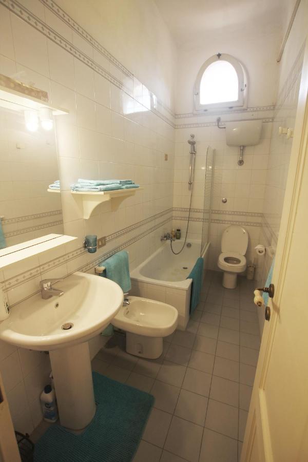 Suite Tra I Tetti Con Bagno Privato Pisa Esterno foto